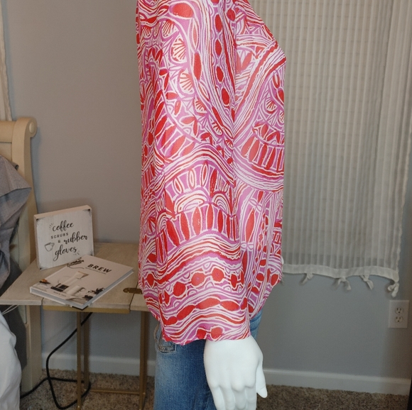 TRINA TURK Red/Magenta-Pink/White Silk Print Keyhole See-Through Blouse S - Picture 6 of 12